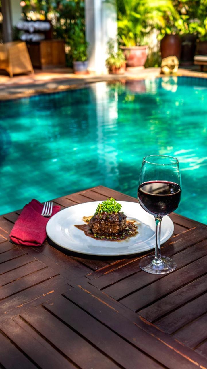 Grand Sunset Angkor Hotel เสียมราฐ ภายนอก รูปภาพ