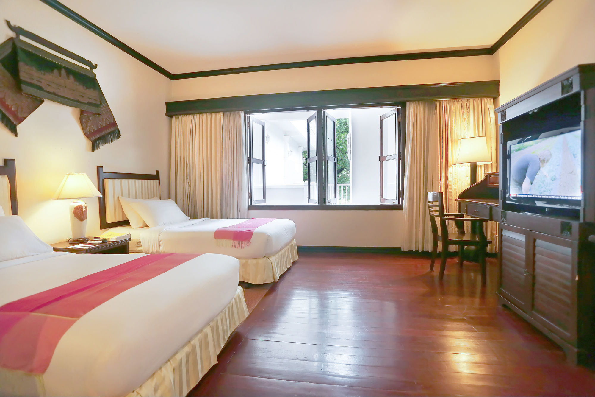 Grand Sunset Angkor Hotel เสียมราฐ ภายนอก รูปภาพ