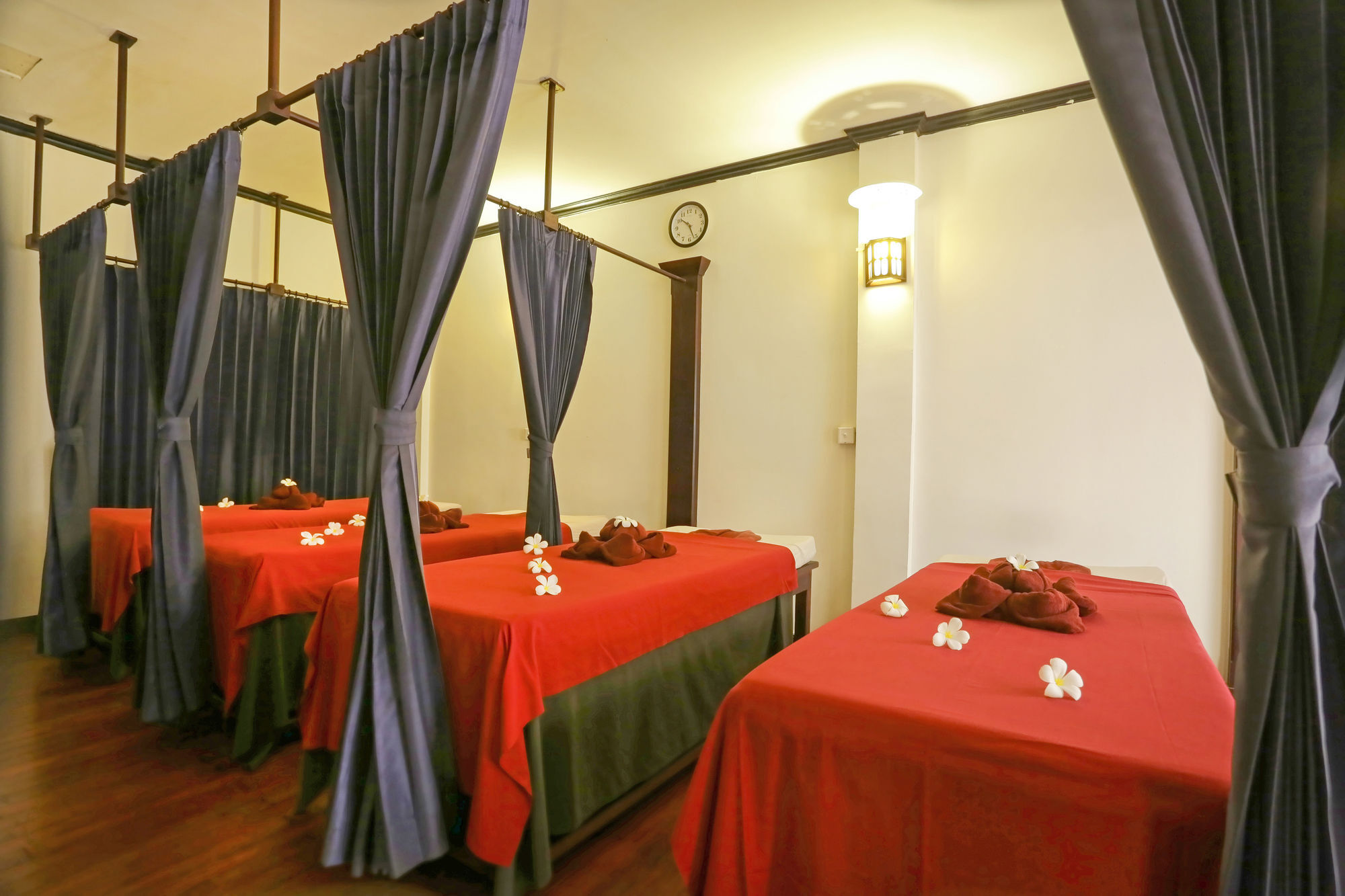 Grand Sunset Angkor Hotel เสียมราฐ ภายนอก รูปภาพ